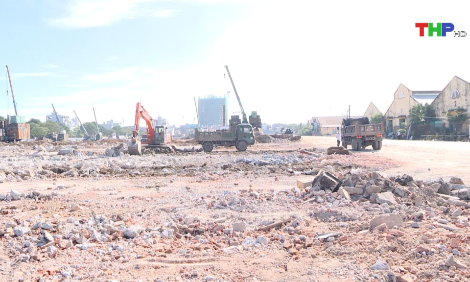 Ph&aacute;t triển nh&agrave; ở x&atilde; hội