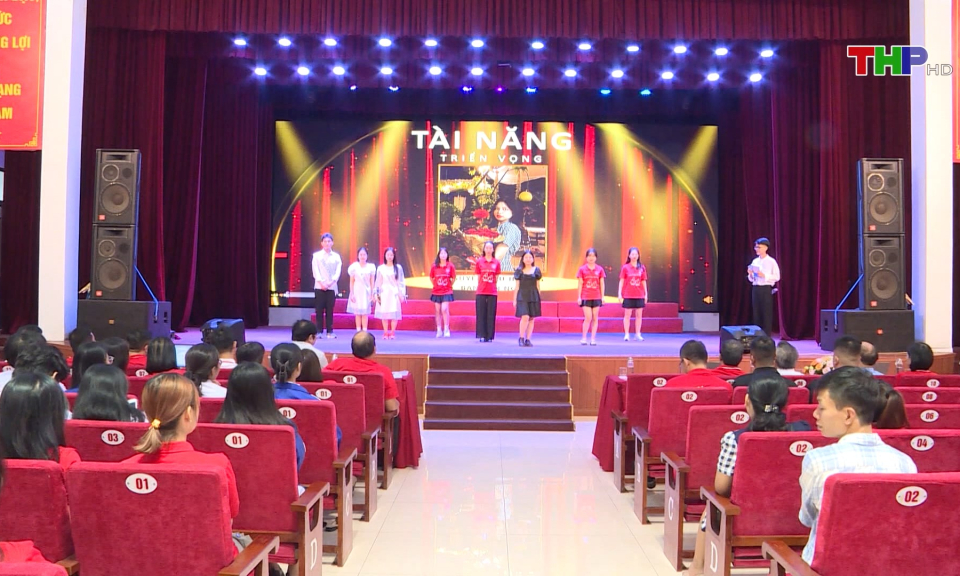 Tuy&ecirc;n truyền vận động hiến m&aacute;u t&igrave;nh nguyện