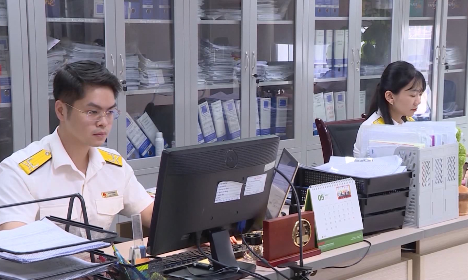 Đồng h&agrave;nh hỗ trợ người nộp thuế