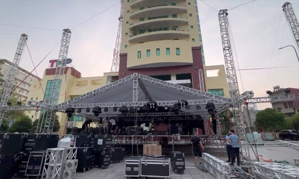 Chuẩn bị chương tr&igrave;nh &ldquo;S&oacute;ng by night&rdquo; th&aacute;ng 11