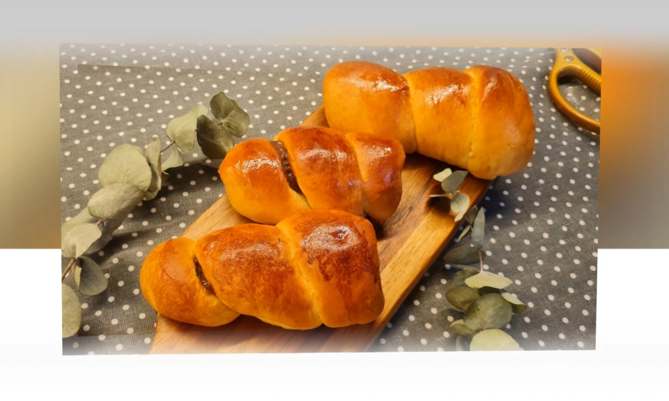 Măng non đất Cảng: Hướng dẫn l&agrave;m b&aacute;nh m&igrave; ốc quế