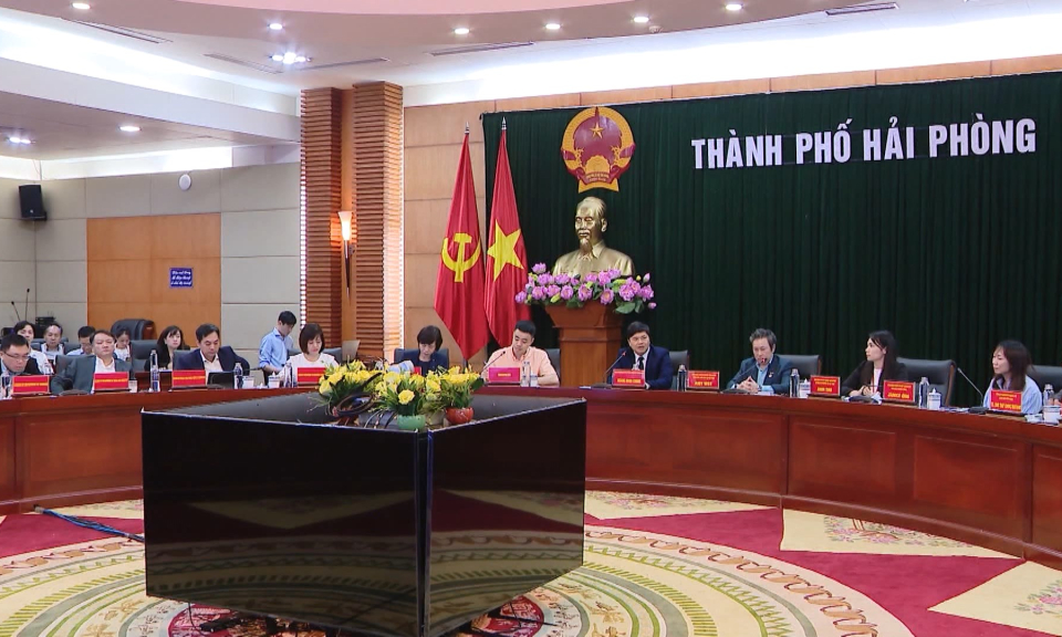 Đo&agrave;n Doanh nghiệp Singapore thăm v&agrave; l&agrave;m việc tại Hải Ph&ograve;ng