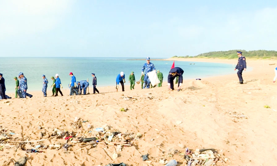 Đại đo&agrave;n kết to&agrave;n d&acirc;n: Chung tay bảo vệ m&ocirc;i trường nơi đảo tiền ti&ecirc;u              