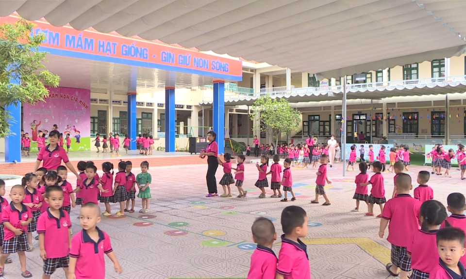 Gi&aacute;o dục v&agrave; Đ&agrave;o tạo: N&acirc;ng cao chất lượng gi&aacute;o dục mầm non