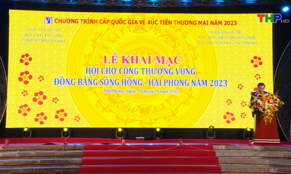 Bản tin thời sự Hải Ph&ograve;ng bằng tiếng Trung Quốc (18/11/2023)