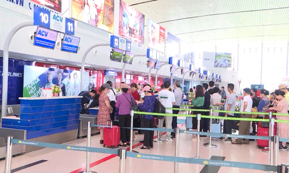 Tăng cường bay đ&ecirc;m, hạn chế hủy chuyến dịp Tết