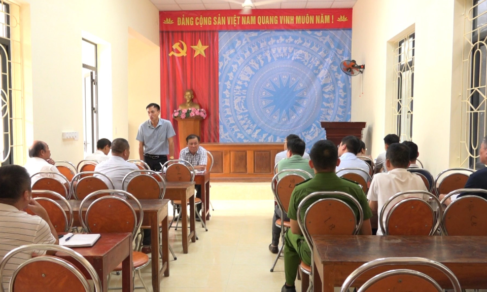 Học tập v&agrave; l&agrave;m theo tư tưởng, đạo đức, phong c&aacute;ch Hồ Ch&iacute; Minh: Những c&aacute;n bộ nỗ lực g&oacute;p phần khơi th&ocirc;ng nguồn lực trong d&acirc;n