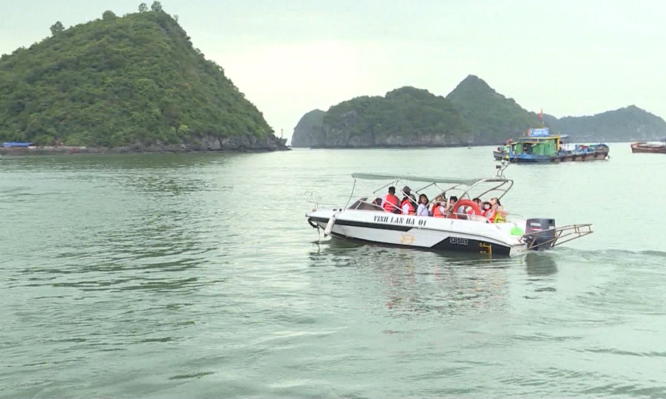 Du lịch C&aacute;t B&agrave; sớm c&aacute;n đ&iacute;ch đ&oacute;n 3 triệu lượt kh&aacute;ch