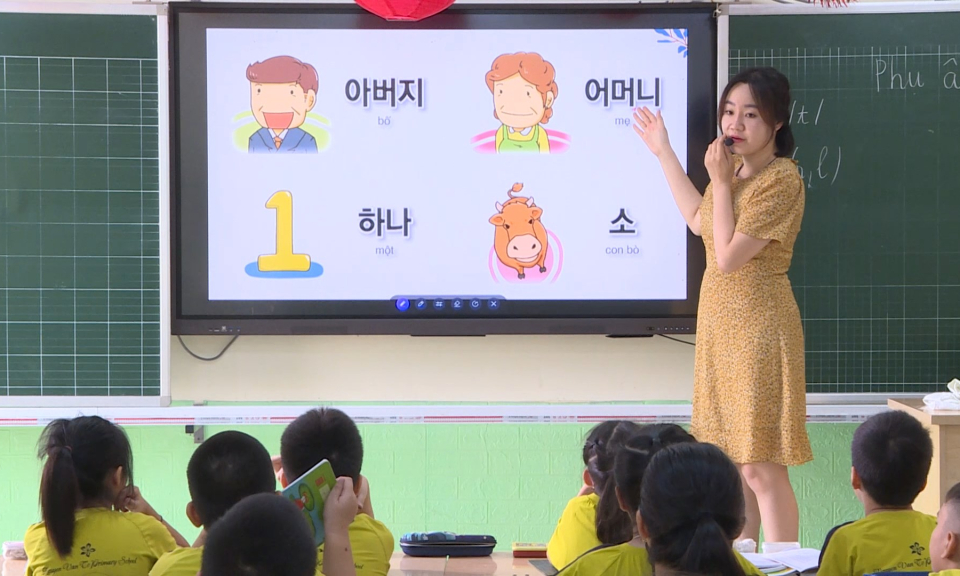 Gi&aacute;o dục v&agrave; đ&agrave;o tạo: Hiệu quả dạy học tiếng H&agrave;n trong nh&agrave; trường phổ th&ocirc;ng