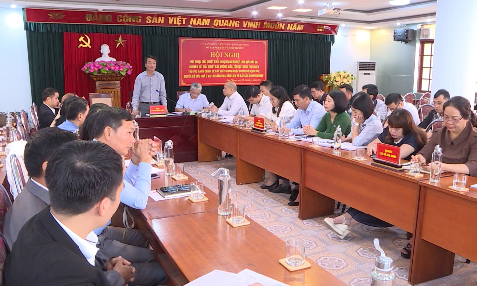 Đối thoại th&aacute;o gỡ kh&oacute; khăn, vướng mắc cho doanh nghiệp