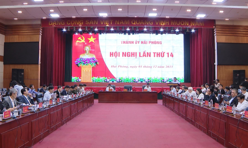 Hội nghị Th&agrave;nh ủy lần thứ 14