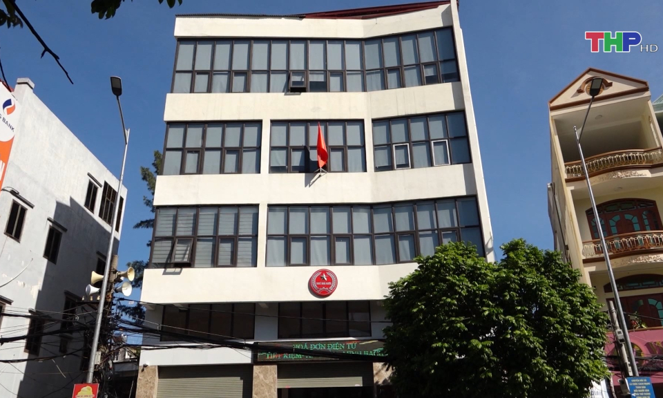 Thi đua nước r&uacute;t ho&agrave;n th&agrave;nh nhiệm vụ thu ng&acirc;n s&aacute;ch