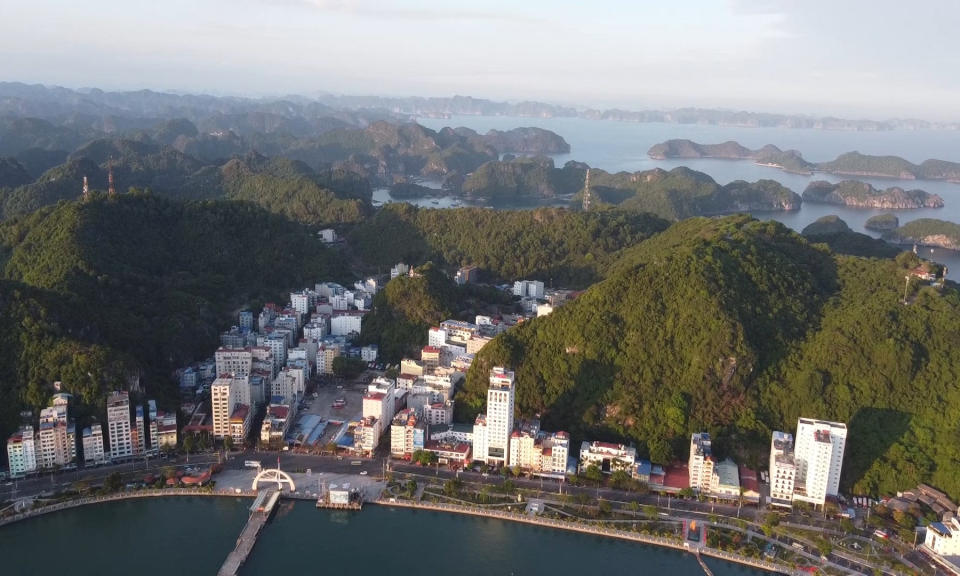 Hải Ph&ograve;ng tăng trưởng: Tạo đột ph&aacute; trong ph&aacute;t triển kinh tế du lịch   