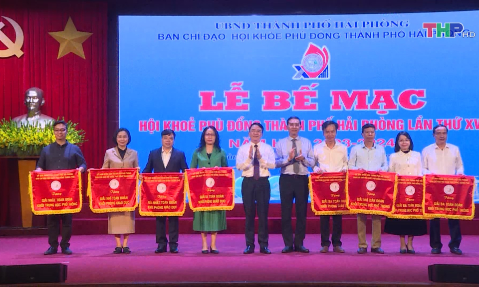 Bế mạc Hội khỏe Ph&ugrave; Đổng th&agrave;nh phố lần thứ XVII     