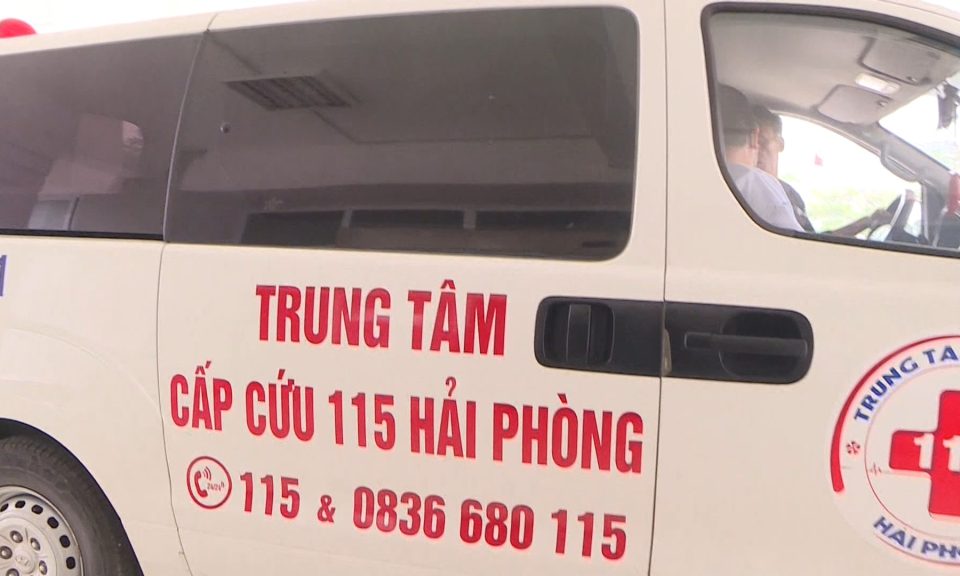 Y tế sức khỏe: Kh&oacute; khăn trong cấp cứu ngoại viện
