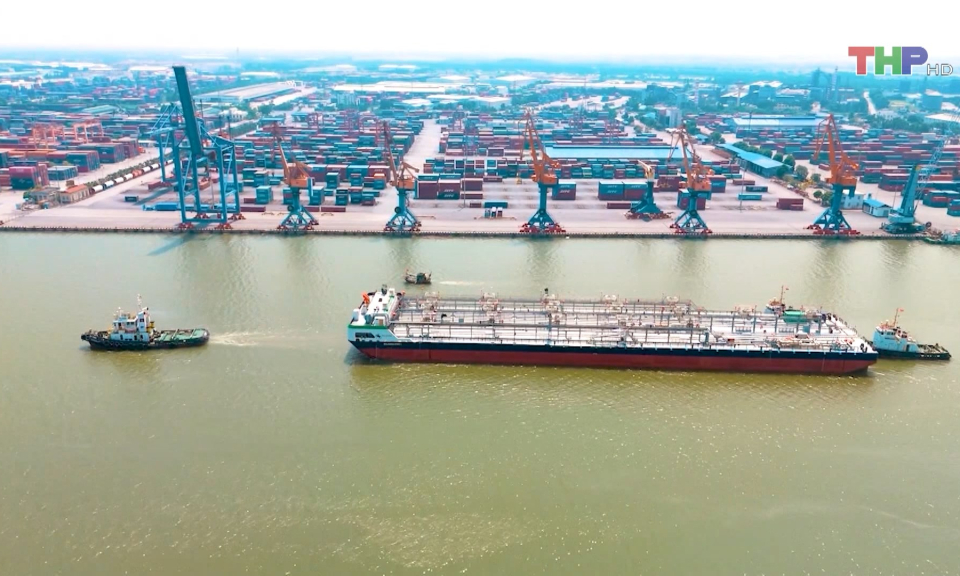 X&acirc;y dựng Hải Ph&ograve;ng th&agrave;nh trung t&acirc;m dịch vụ cảng biển, logistics