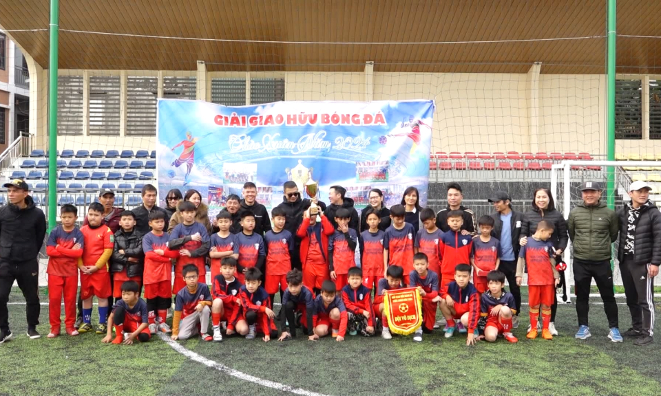 10 ph&uacute;t v&agrave;ng (26/12/2023)