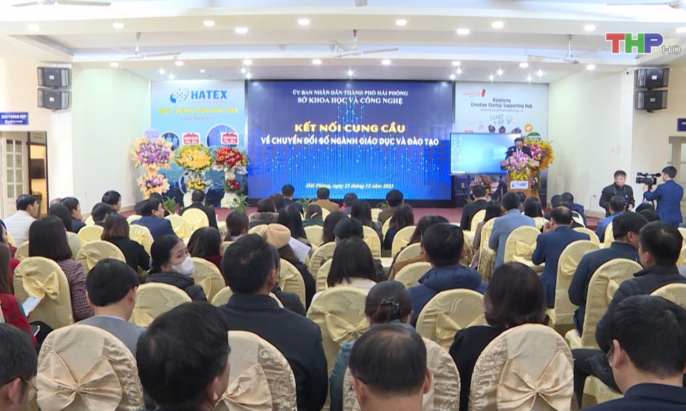 Kết nối chuyển đổi số ng&agrave;nh gi&aacute;o dục