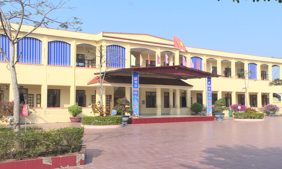 Gi&aacute;o dục v&agrave; đ&agrave;o tạo: S&aacute;p nhập trường, lớp: Đ&aacute;p ứng y&ecirc;u cầu đổi mới gi&aacute;o dục  