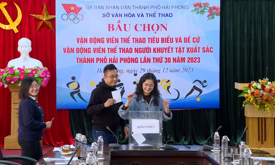 Cận cảnh: Bầu chọn Vận động vi&ecirc;n, Huấn luyện vi&ecirc;n ti&ecirc;u biểu th&agrave;nh phố Hải Ph&ograve;ng 2023 