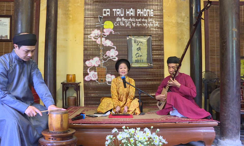 Hải Ph&ograve;ng văn h&oacute;a v&agrave; sự kiện: Nghệ nh&acirc;n ưu t&uacute; T&ocirc; Tuy&ecirc;n  