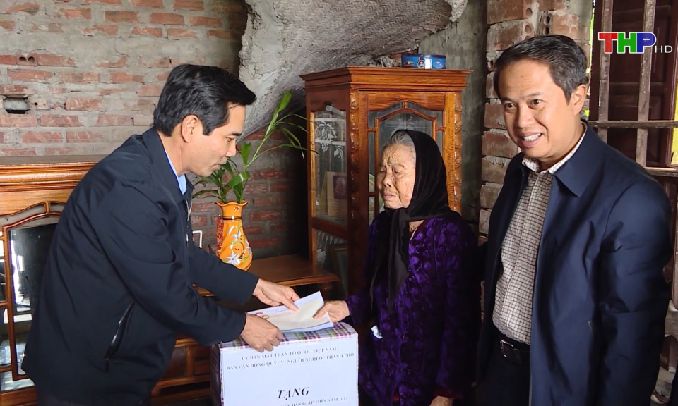 Hỗ trợ c&aacute;c gia đ&igrave;nh c&oacute; ho&agrave;n cảnh kh&oacute; khăn  