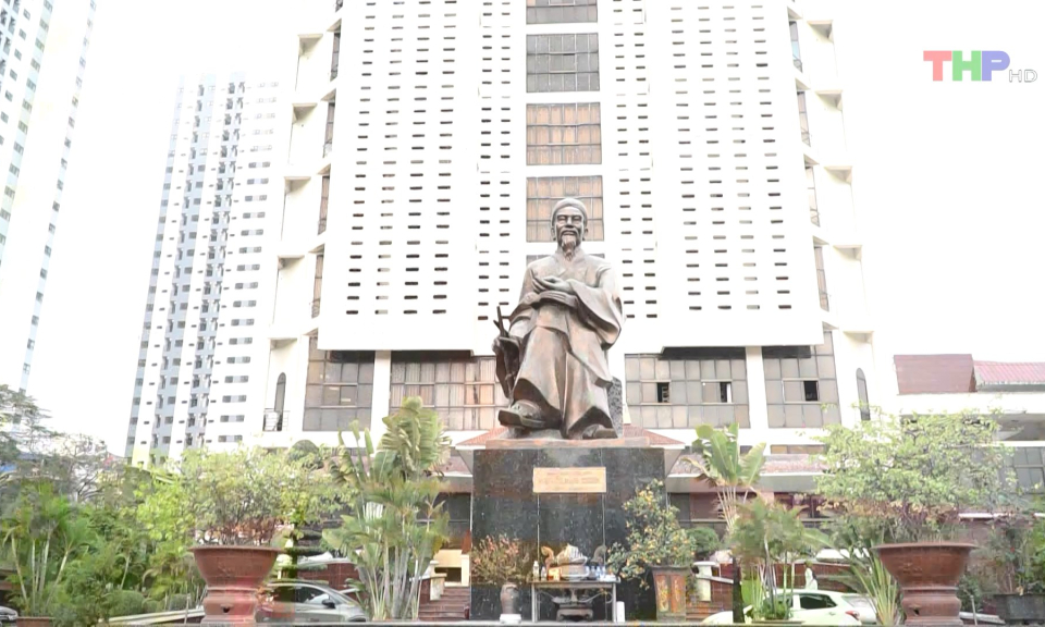 Nơi giữ g&igrave;n v&agrave; lan toả văn ho&aacute; đọc