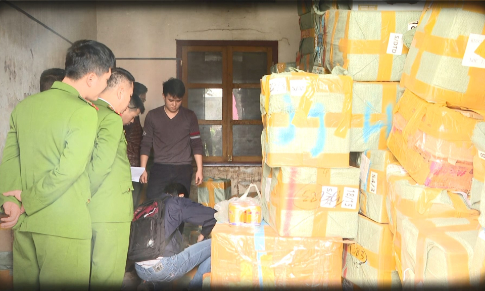 Ph&aacute;p luật v&agrave; cuộc sống: Tăng cường đấu tranh ph&ograve;ng chống bu&ocirc;n lậu v&agrave; gian l&acirc;n thương mại