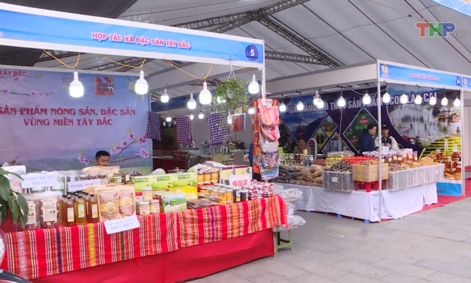 Sẵn s&agrave;ng Chợ Tết C&ocirc;ng đo&agrave;n  