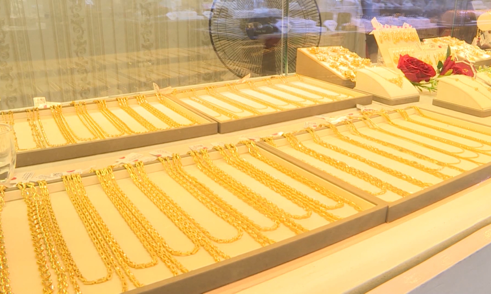 10 ph&uacute;t v&agrave;ng (25/01/2024)