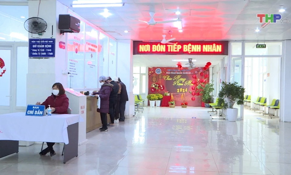 Cảnh b&aacute;o ngộ độc kh&iacute; CO do sưởi ấm bằng than