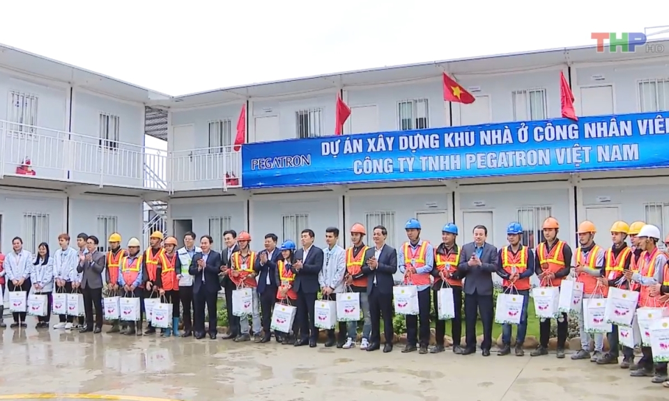 Lao động v&agrave; c&ocirc;ng đo&agrave;n: Nỗ lực chăm lo Tết cho người lao động