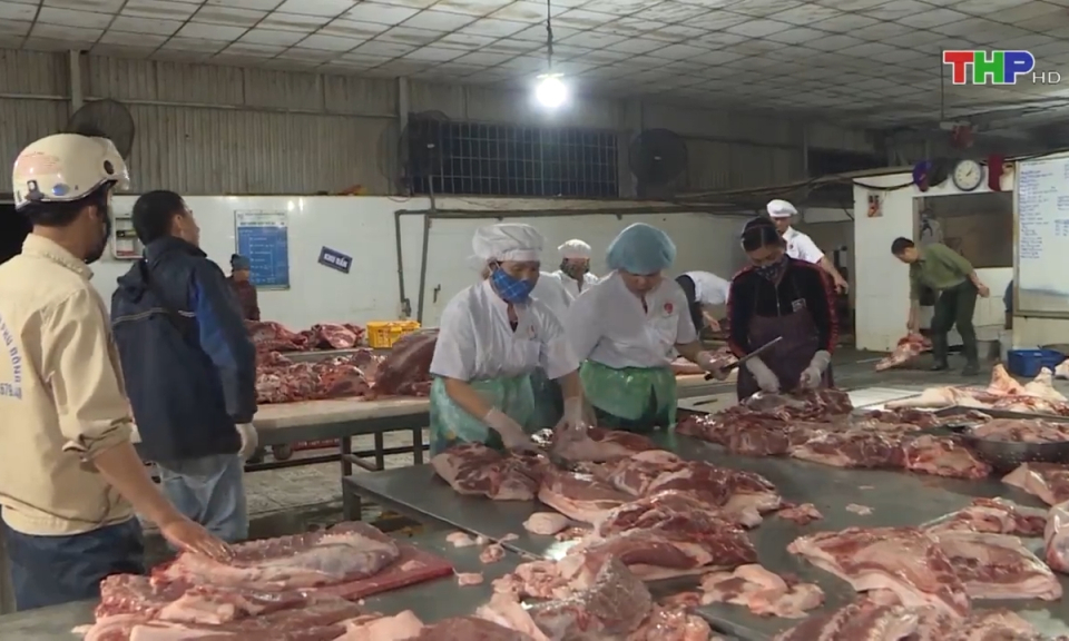 Kh&ocirc;ng để xảy ra thiếu h&agrave;ng h&oacute;a trong dịp Tết   