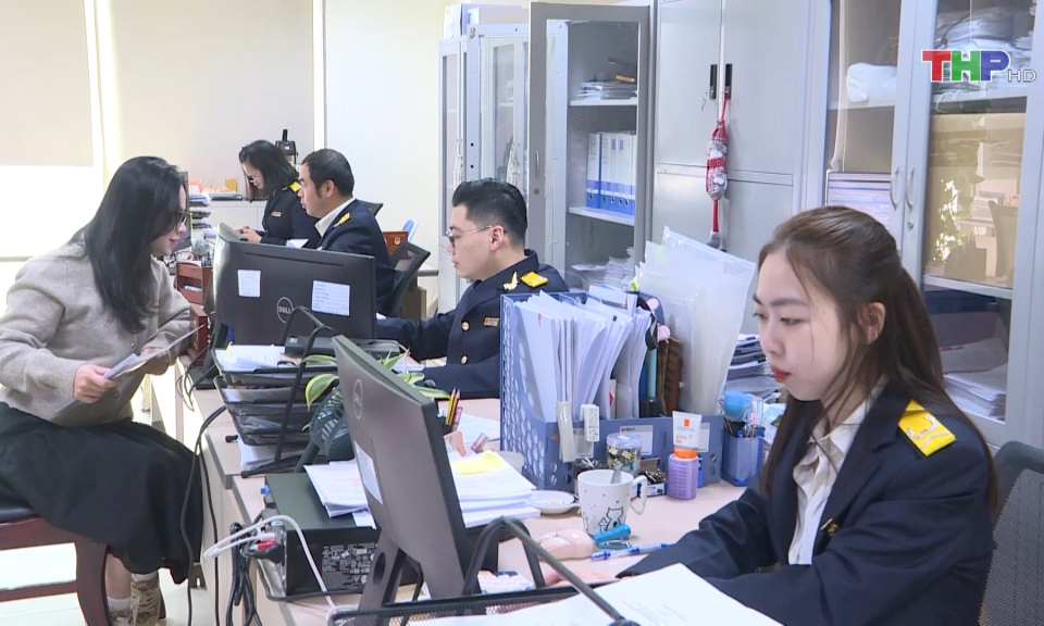 Ng&agrave;nh thuế đồng h&agrave;nh c&ugrave;ng doanh nghiệp