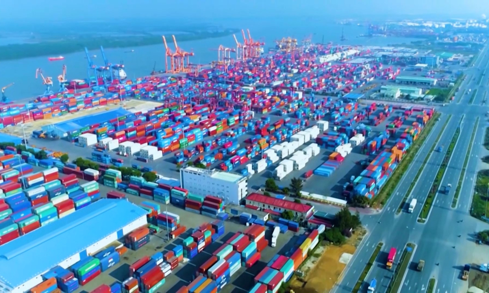 Tạp ch&iacute; kinh tế: Kinh tế Hải Ph&ograve;ng năm 2024: Th&aacute;ch thức đan xen cơ hội tăng trưởng  