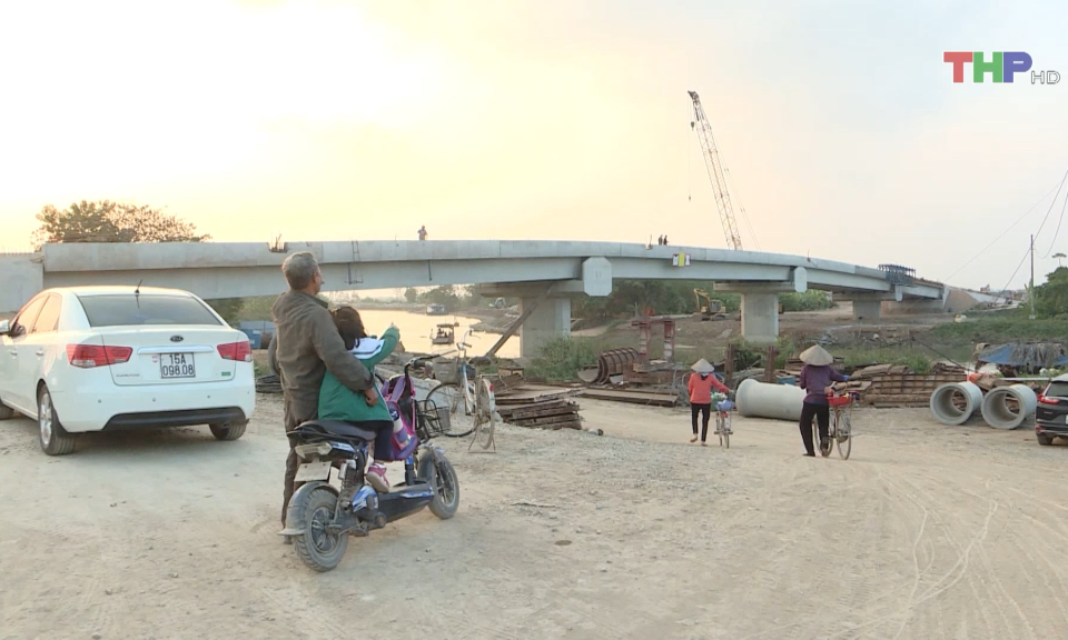 Đẩy nhanh tiến độ Dự &aacute;n x&acirc;y dựng cầu L&ocirc; Đ&ocirc;ng