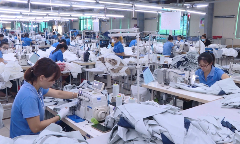 An sinh x&atilde; hội: Bảo đảm quyền được an sinh x&atilde; hội cho người d&acirc;n 