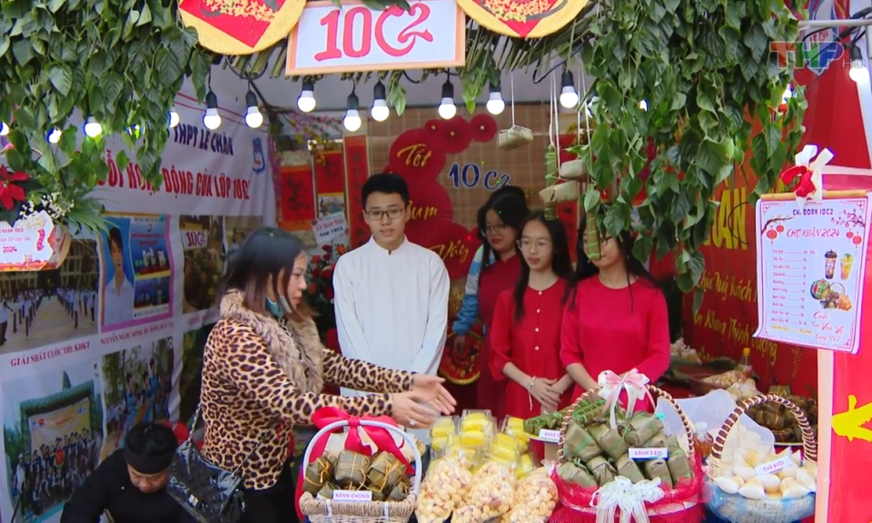 Măng non đất Cảng: Hoạt động trải nghiệm                