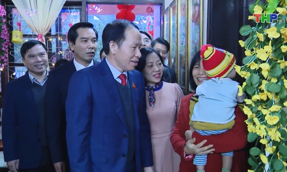 Để mọi nh&agrave; đều c&oacute; Tết