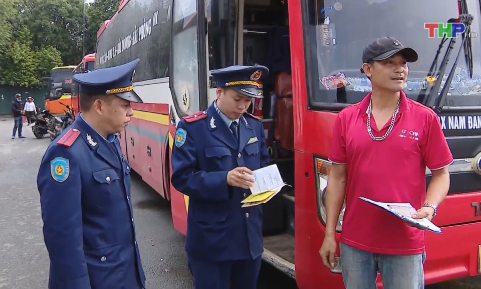 Vận tải kh&aacute;ch hoạt động trở lại