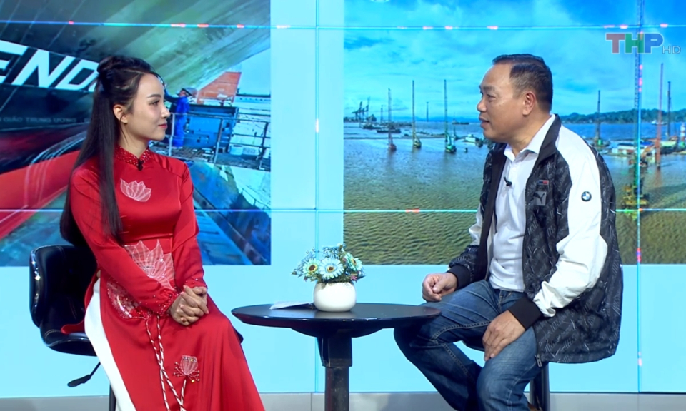 Hải Ph&ograve;ng văn h&oacute;a v&agrave; sự kiện: Nghệ sĩ nhiếp ảnh Viết Rừng