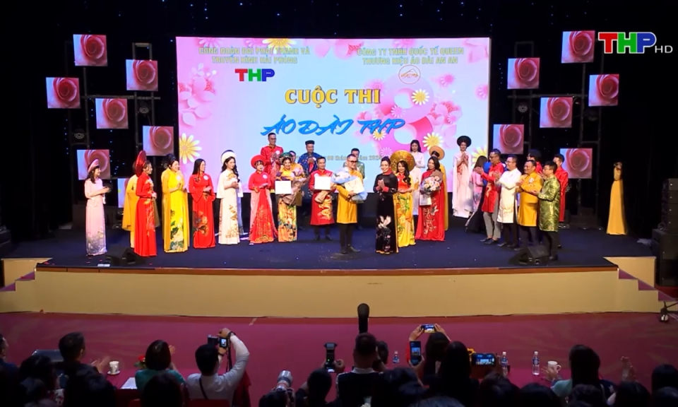 Giữ g&igrave;n n&eacute;t đẹp &aacute;o d&agrave;i Việt Nam