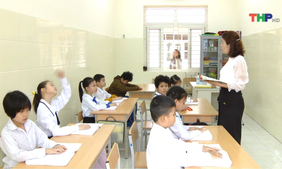 Phụ nữ Việt: N&acirc;ng cao gi&aacute; trị hạnh ph&uacute;c