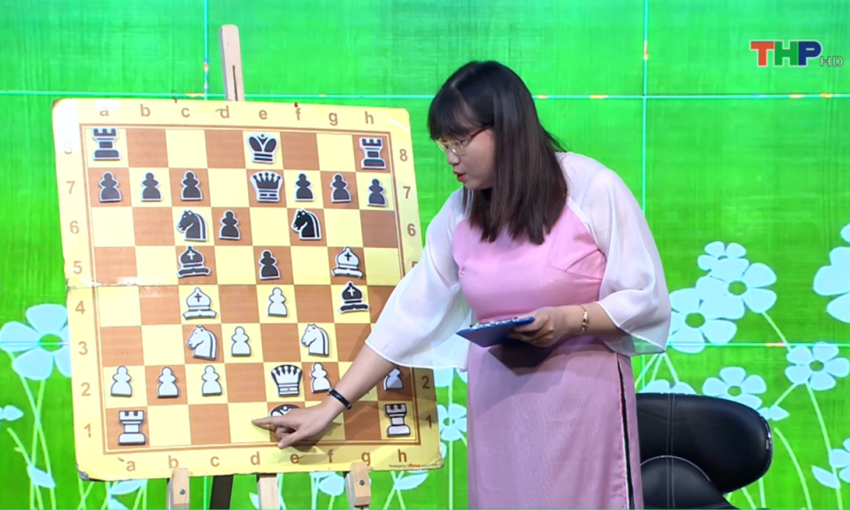 Măng non đất Cảng: Dạy cờ vua (Phần 9)
