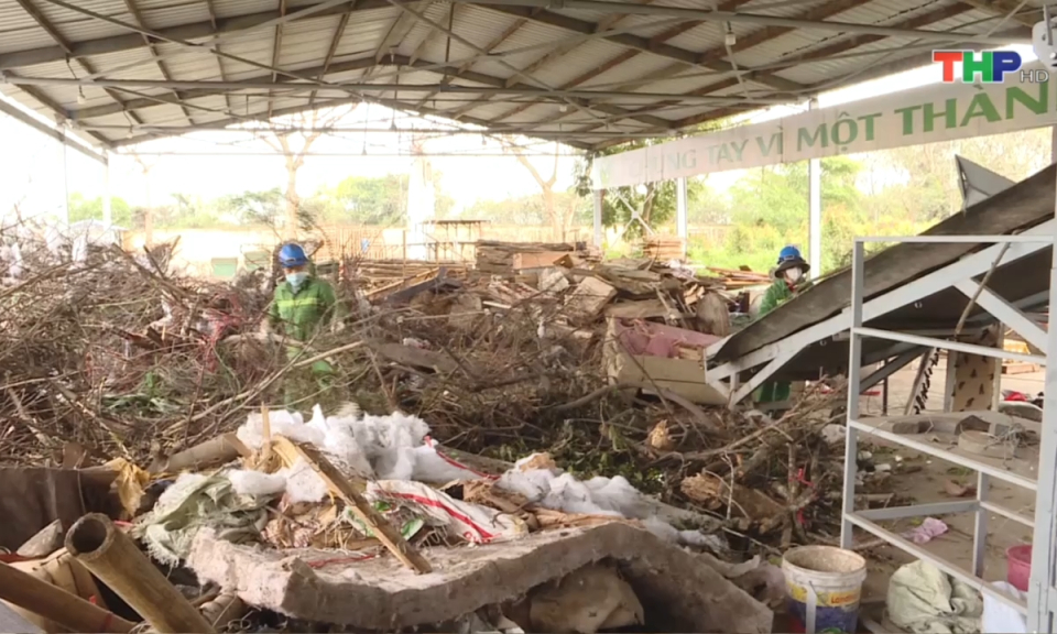 Tạp ch&iacute; kinh tế: Coi chất thải rắn l&agrave; t&agrave;i nguy&ecirc;n - Cần x&acirc;y dựng khung gi&aacute; ph&ugrave; hợp