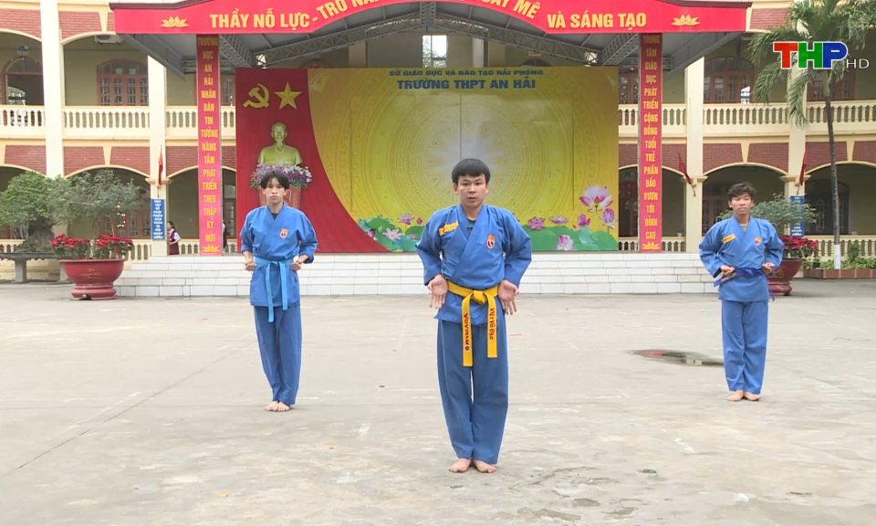 Măng non đất Cảng: C&ugrave;ng em học v&otilde; (Phần 21)