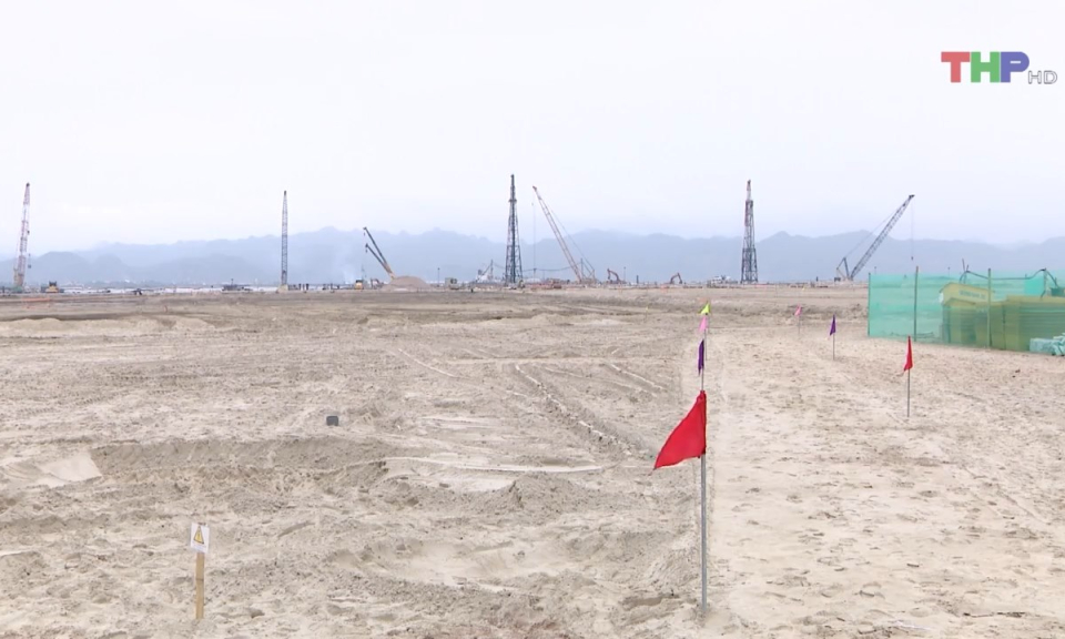 Tăng tốc x&acirc;y dựng cảng xanh, th&ocirc;ng minh