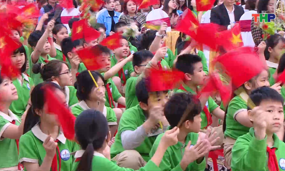 Măng non đất Cảng: Hạnh ph&uacute;c l&agrave; g&igrave;?