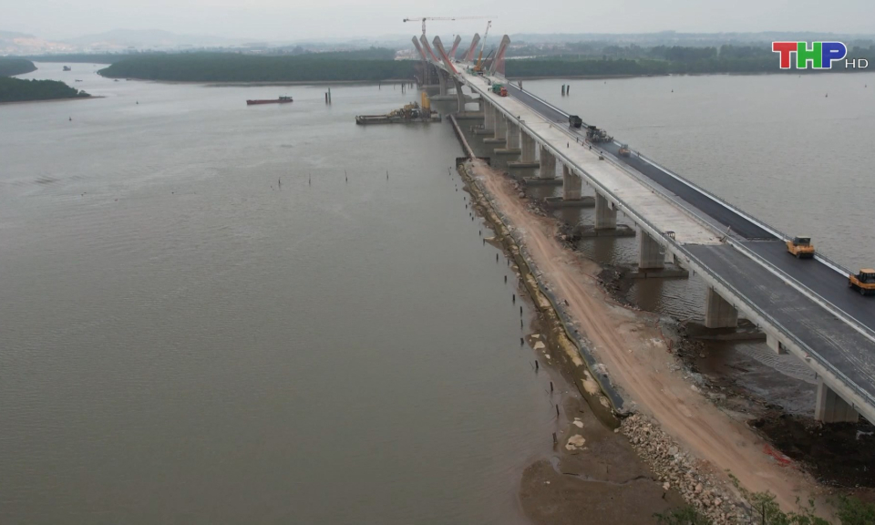 Đẩy nhanh tiến độ Dự &aacute;n cầu Bến Rừng