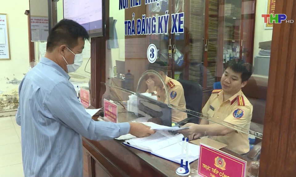 6 trường hợp bị thu hồi bằng l&aacute;i xe từ 01/6